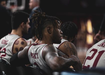 Knicks vs Hawks game action