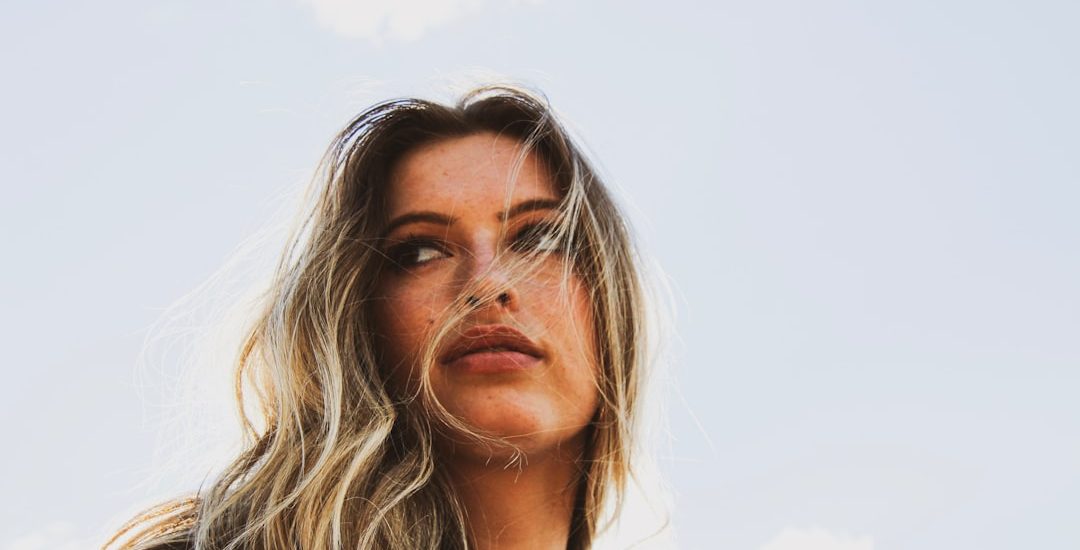 Rhonda Rousey in fighting stance